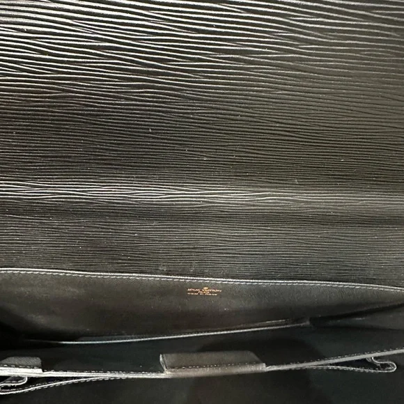 Louis Vuitton Black Epi Serviette Metis Vintage Briefcase - Picture 8 of 9
